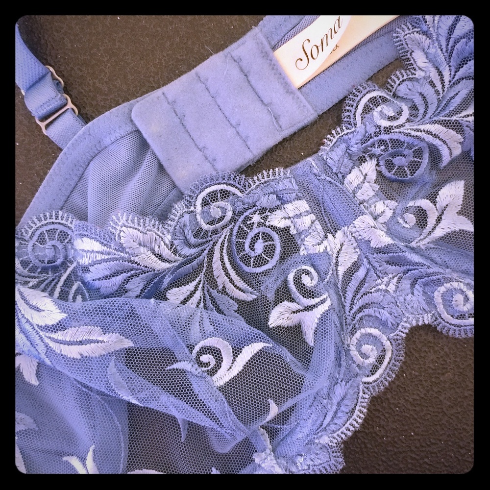 Soma; Sensuous Unlined Lace Bra; Lakeshore Blue; Size 36C; Wired; Sheer